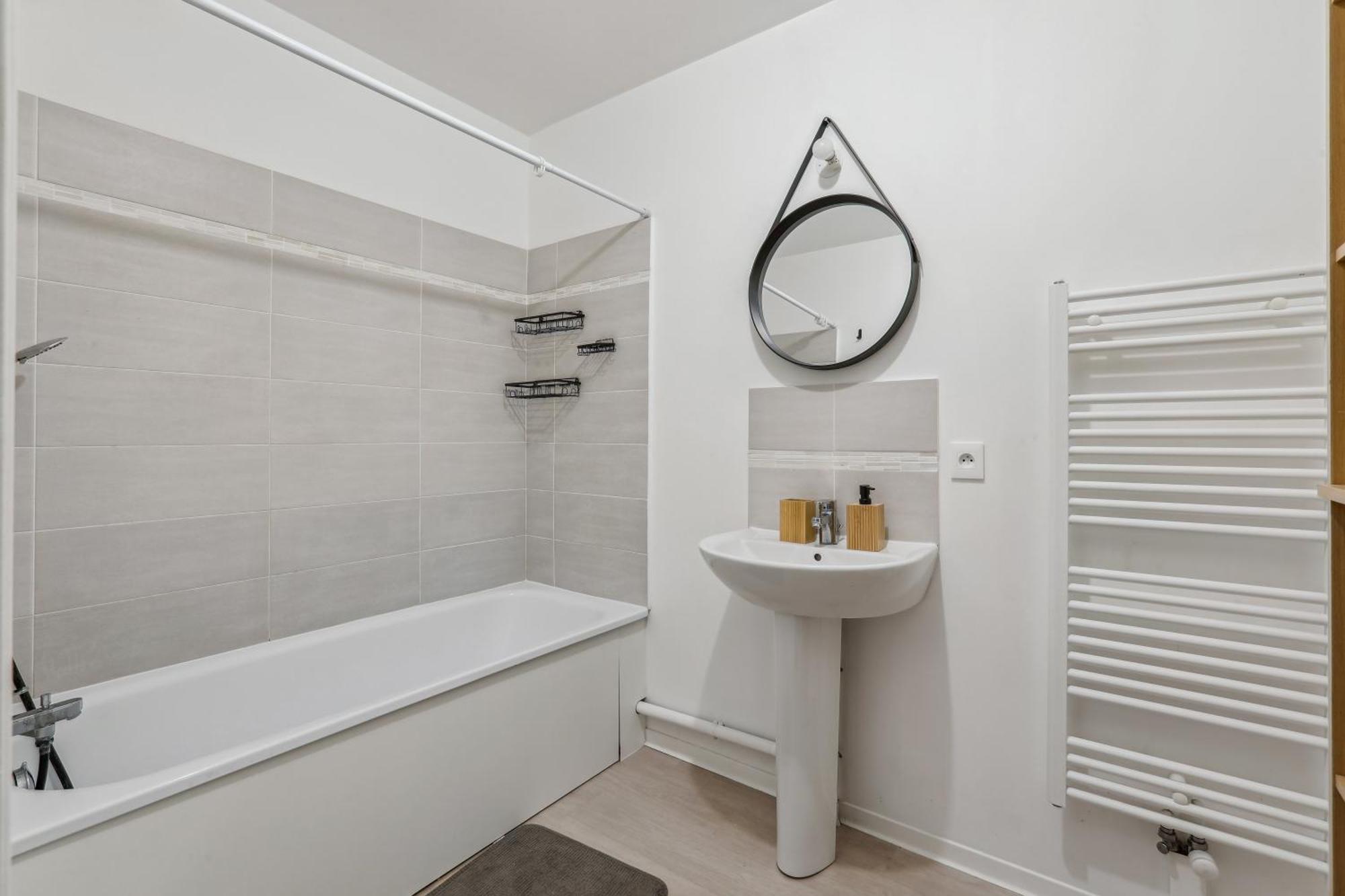 Appartement Chic Apart With Terace And Parking à Rouen Extérieur photo