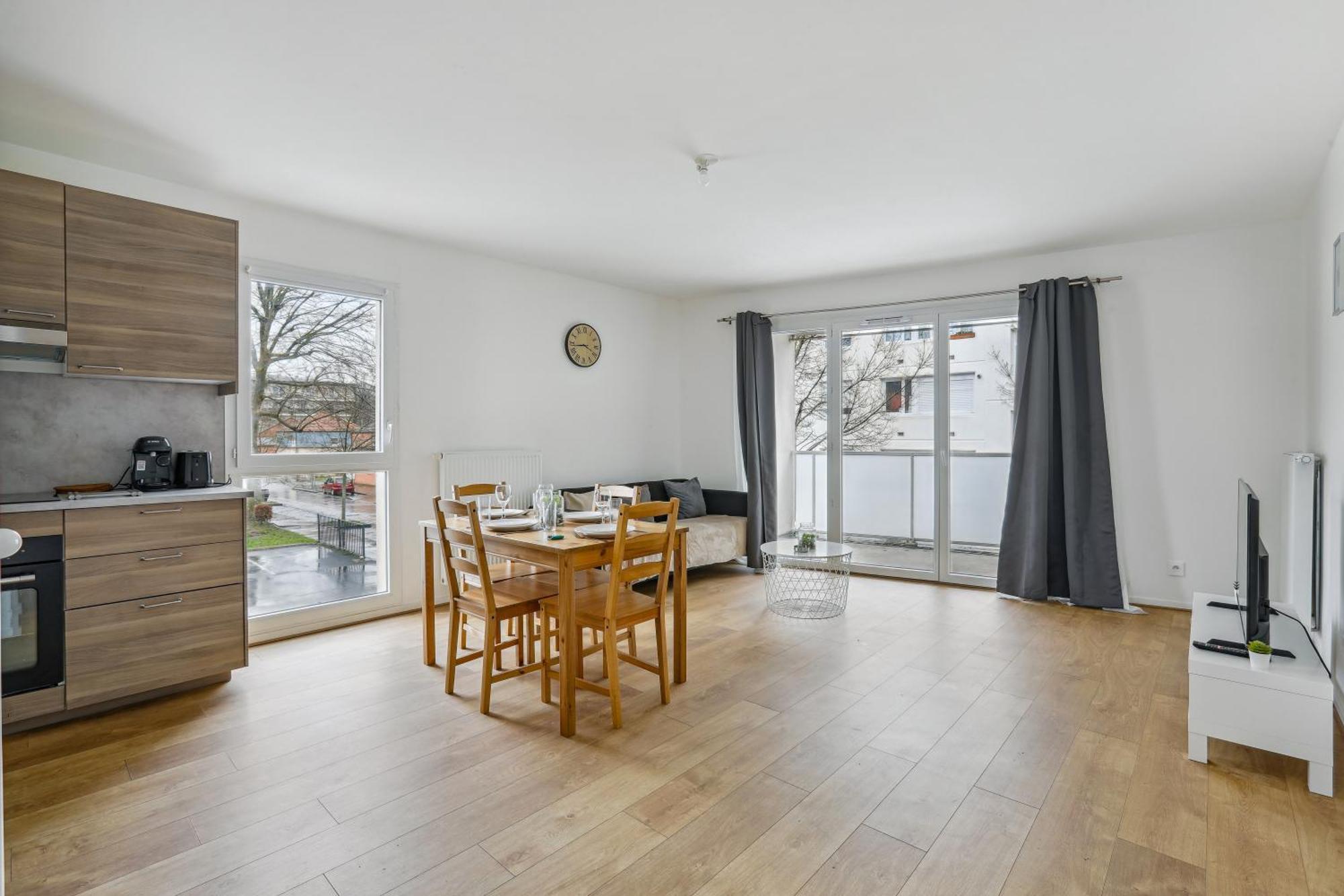 Appartement Chic Apart With Terace And Parking à Rouen Extérieur photo